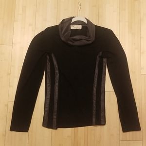 Long sleeved black shirt with stripes